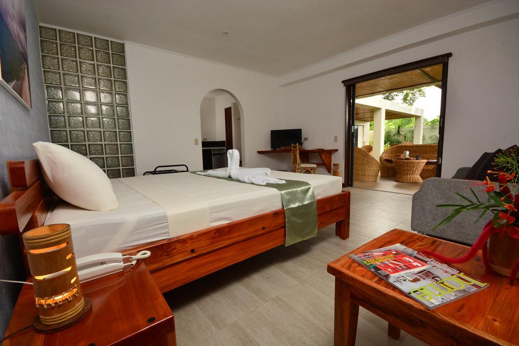 Munting Paraiso Resort 4*